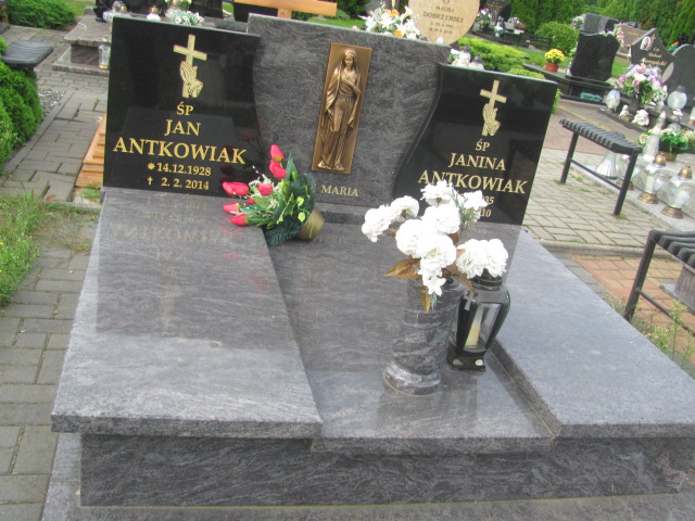 Grób Jan Antkowiak