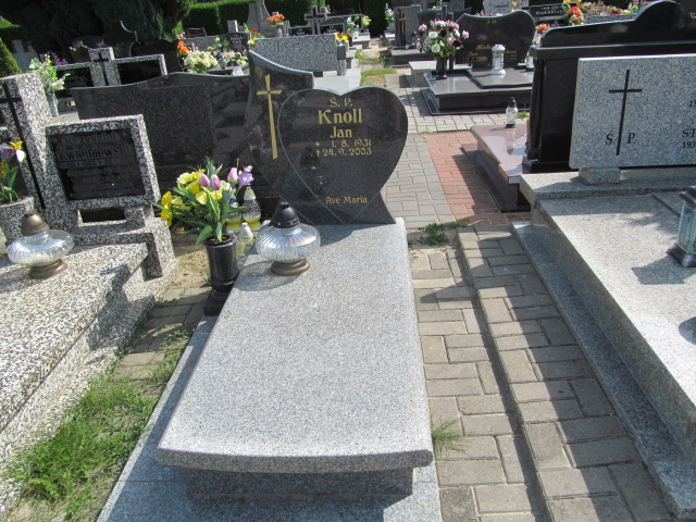 Grób Sabina Wiśniewska-Knoll