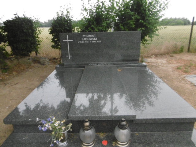 Grób Zygmunt Sadowski