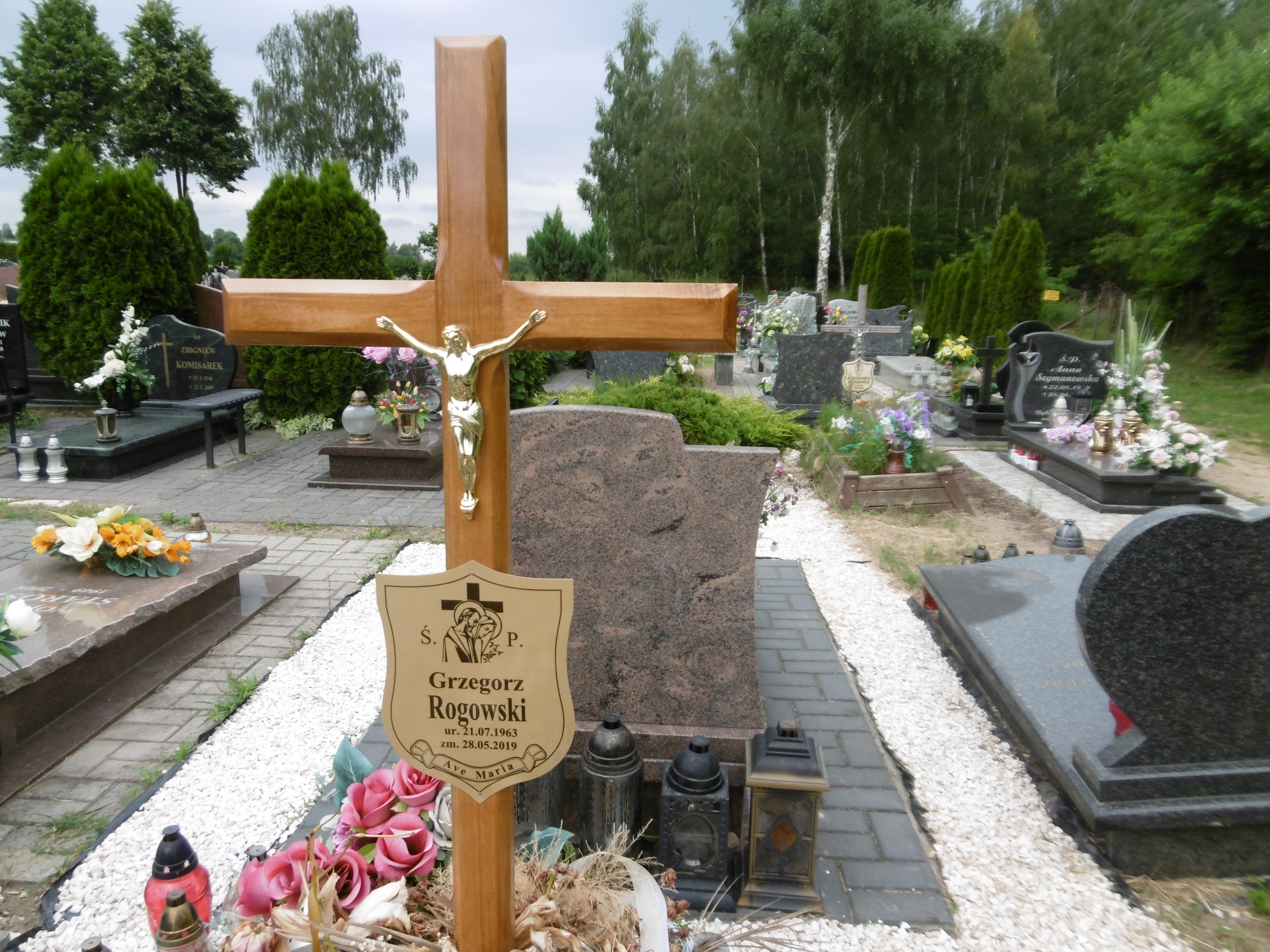 Grób Grzegorz Rogowski